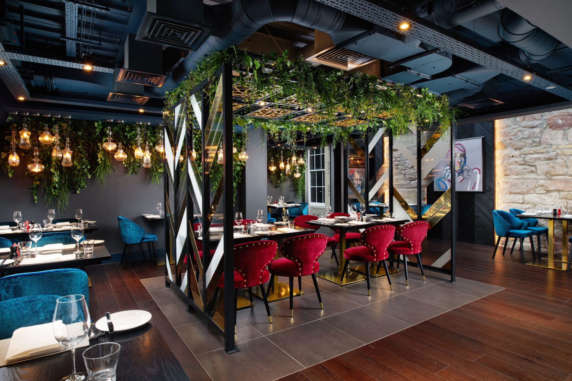 Chez Mal interior